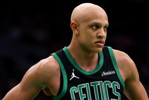 体育新闻-塔图姆：沃尔什随时做好了出场准备 他为我们改变比赛走势