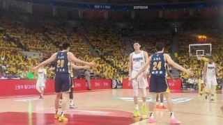 体育平台-CBA季后赛｜北汽男篮遭遇压哨绝杀，回主场迎接生死战