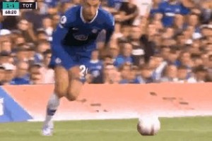 大发官网-多次争议判罚害了切尔西 猛拽秀发算不算暴力犯规