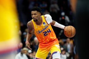 赛事直播-米勒26+8文班亚马16+8 黄蜂力克马刺获六连胜