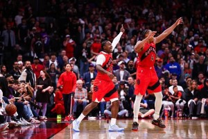 赛事直播-手感依然糟糕透顶，但猛龙替补控卫却打出了全场最高的正负值？